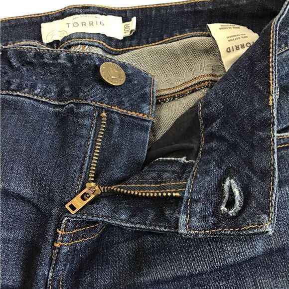 torrid Straight Leg Dark Wash Denim Jeans Size 10R - Picture 5 of 8